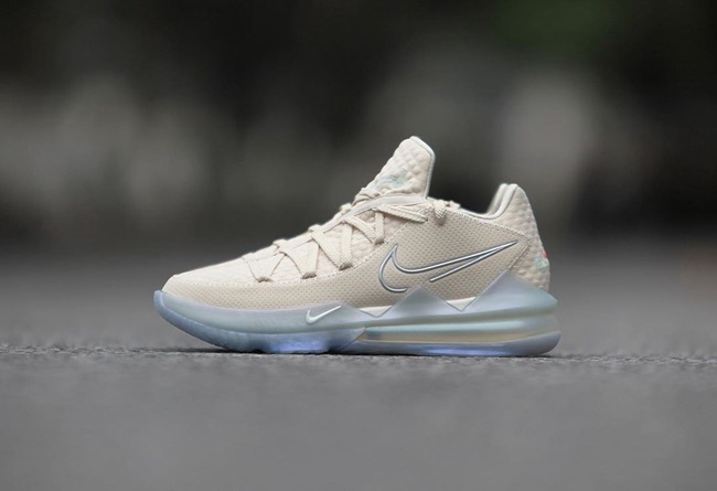 Nike LeBron 17 Low Easter Shoes